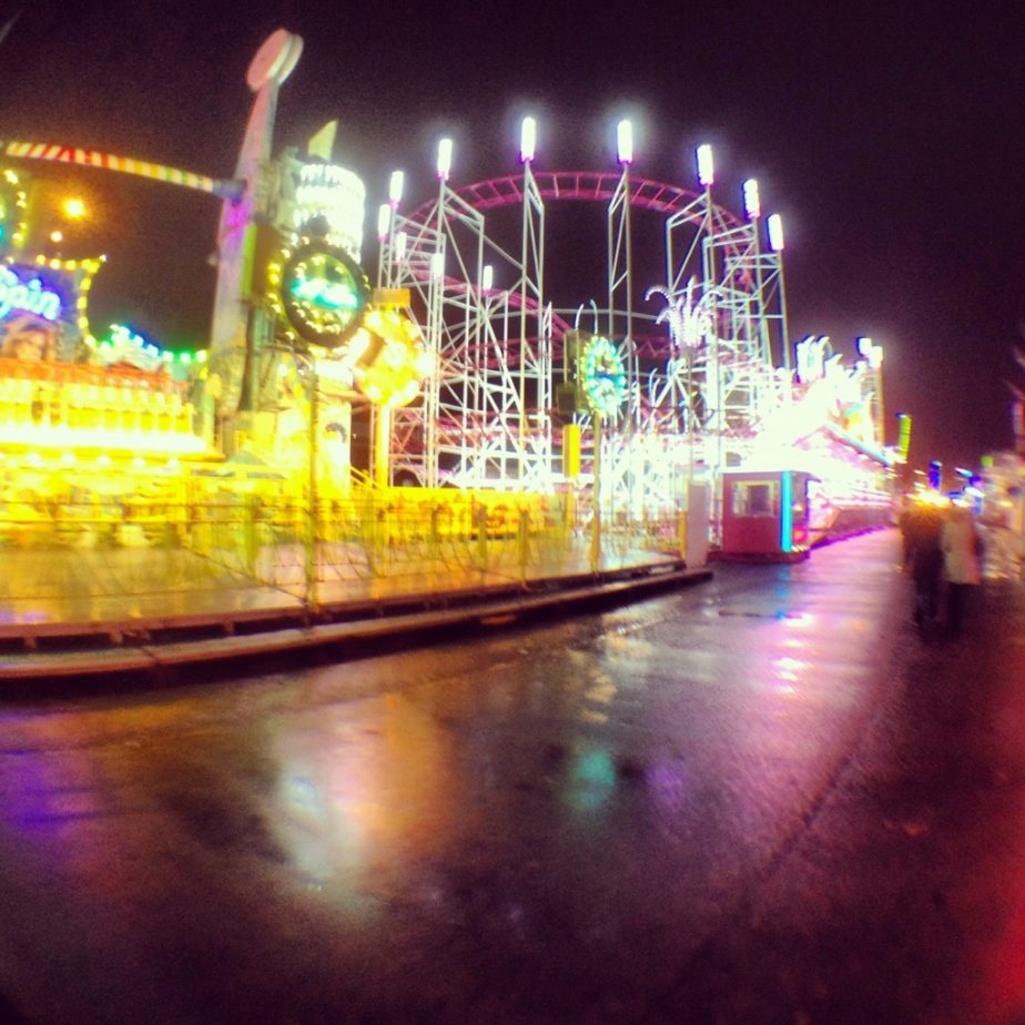 Fête foraine sur la Seine Escale de nuit