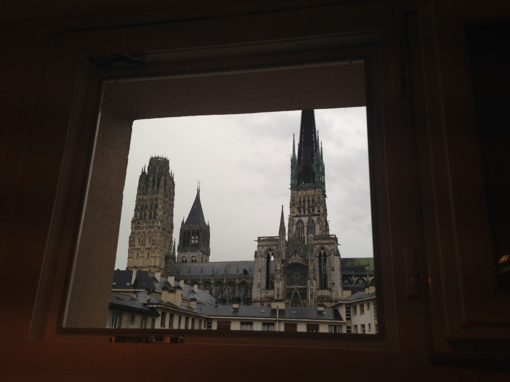 La cathédrale de Rouen encadrée
