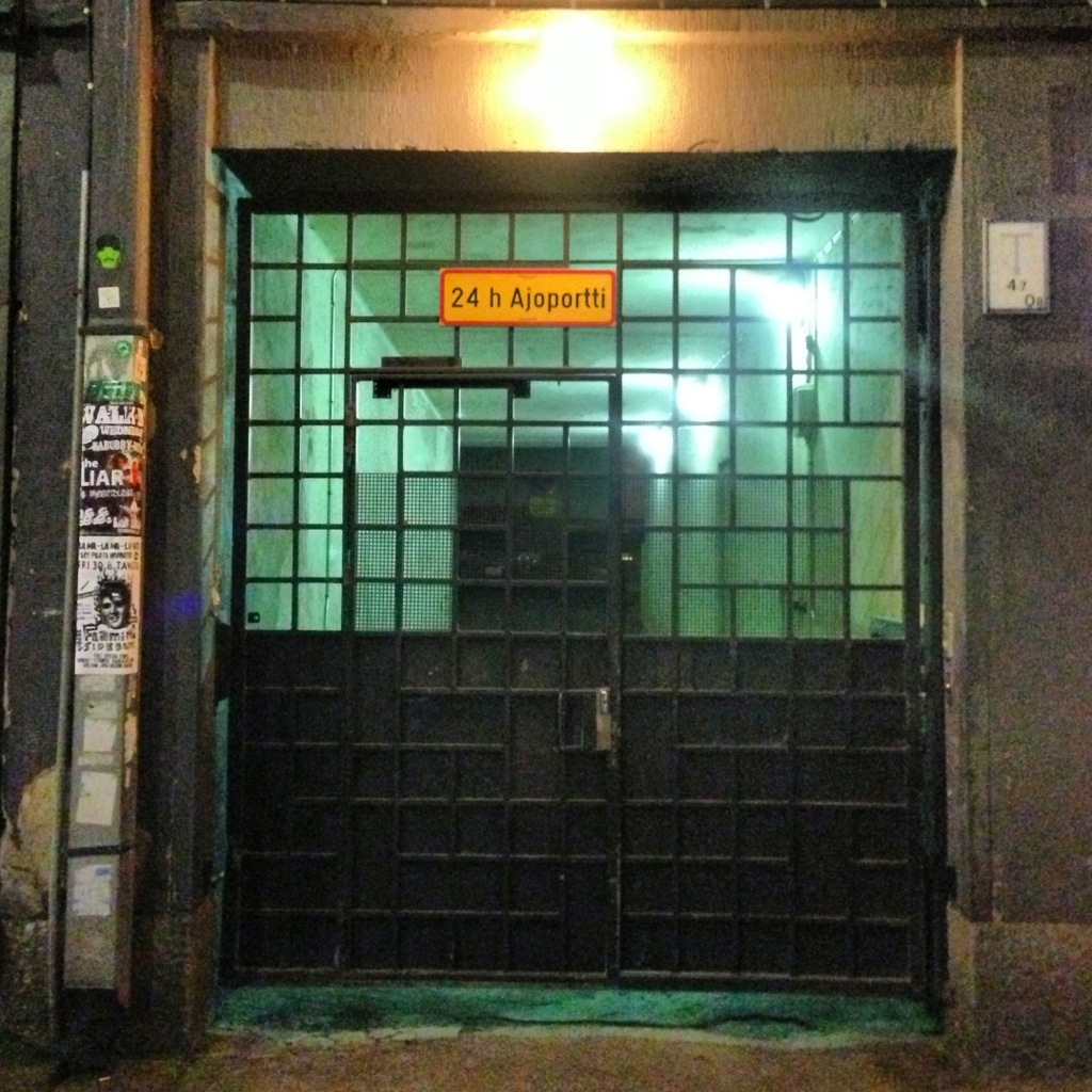 Les portes varient au fil des rues.