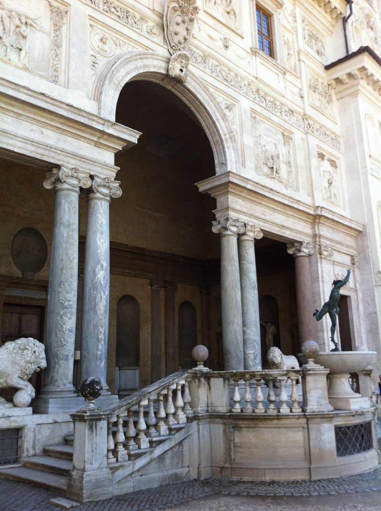 La Villa de Medicis est un palais délicat et exquis