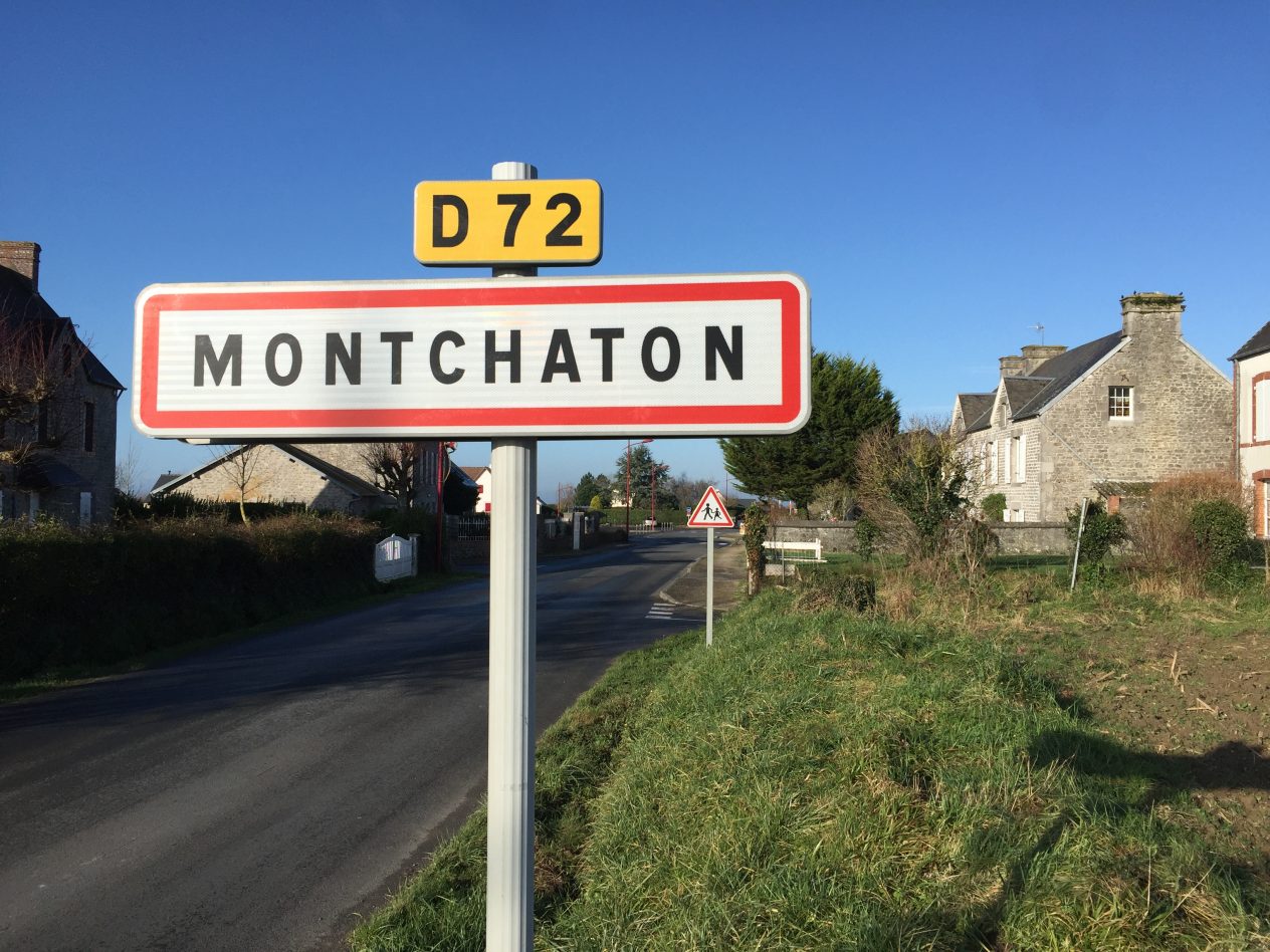 Ayet .. on touche le fond  !! Montchaton-un-nom-de-ville-tre%CC%80s-insolite-e1595763611732