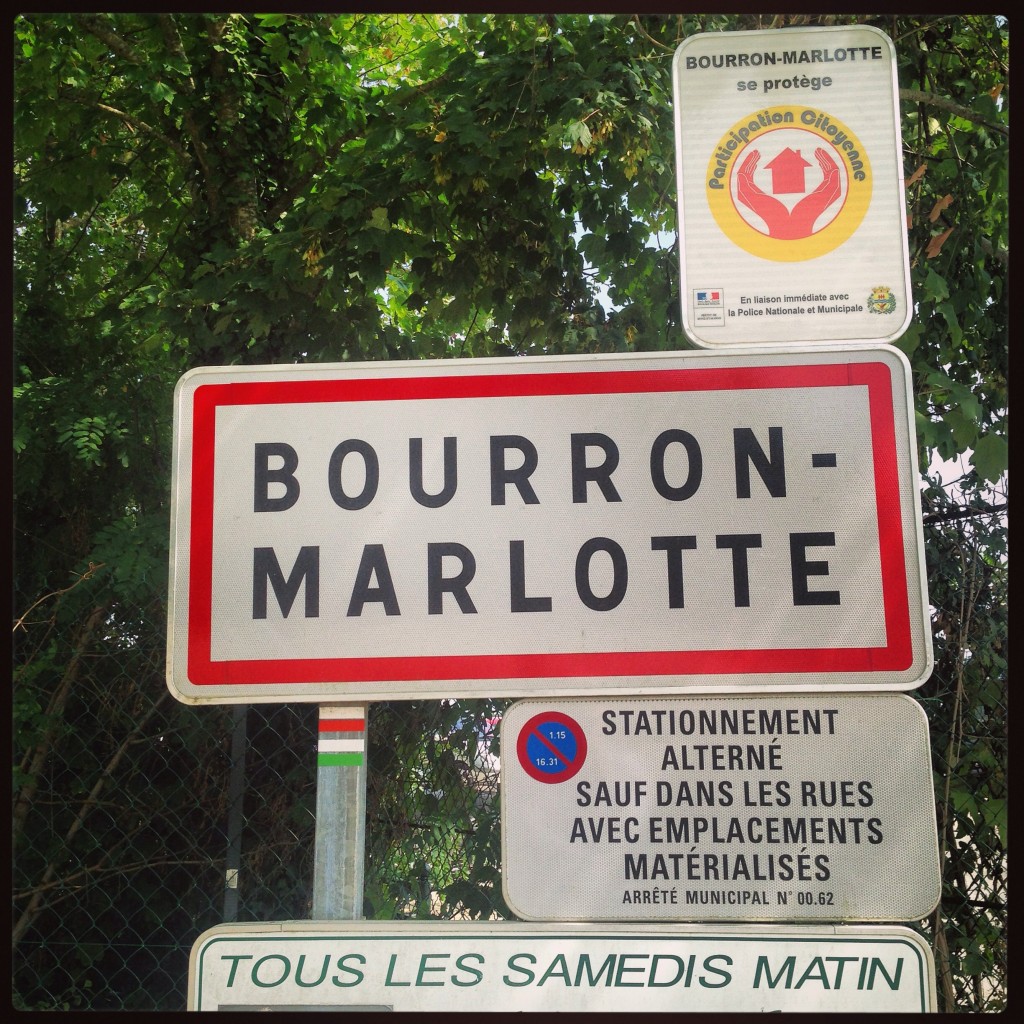 Bourron-Marlotte "Sauf dans les rues" "Tous les samedis matins"