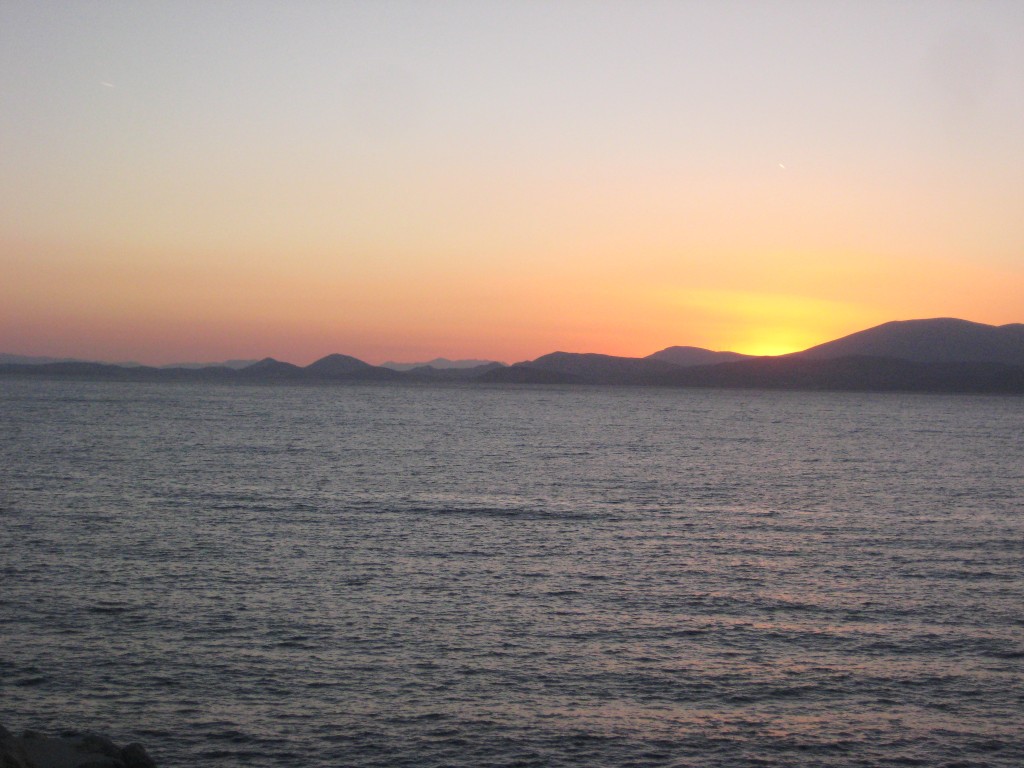 coucher de soleil sur la Mer Egée