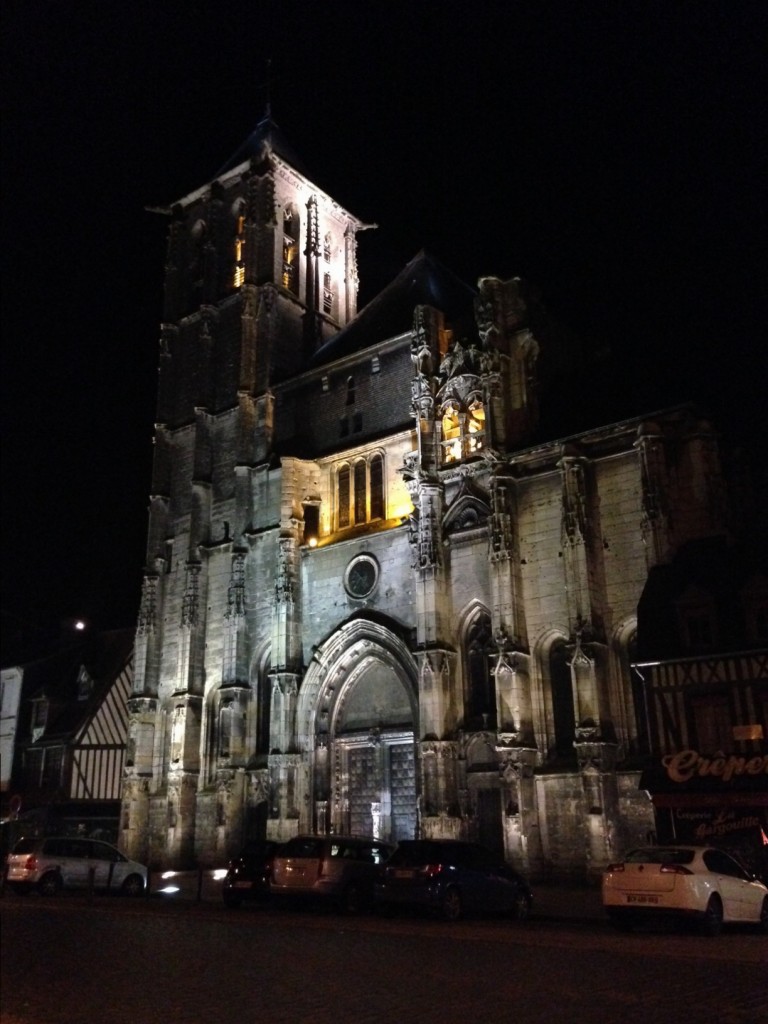La cathédrale inachevée de Pont-Audemer