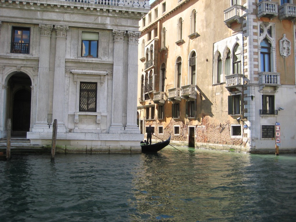 Au détour d'un canal à Venise