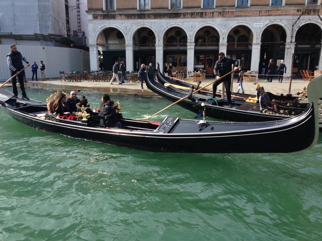 Course en gondole à Venise
