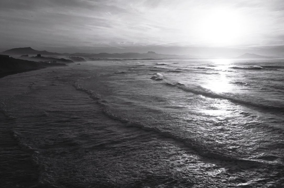 Photos de Biarritz en noir et blanc et en couleur Escale de nuit