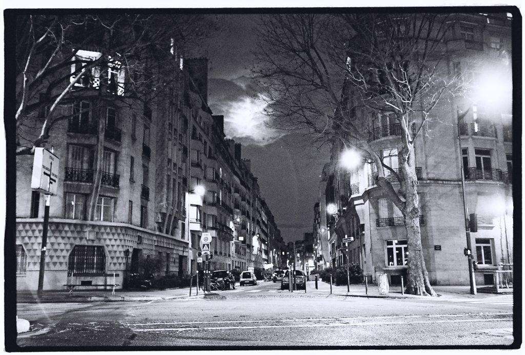 Rue Cognac-Jay sous le clair de lune
