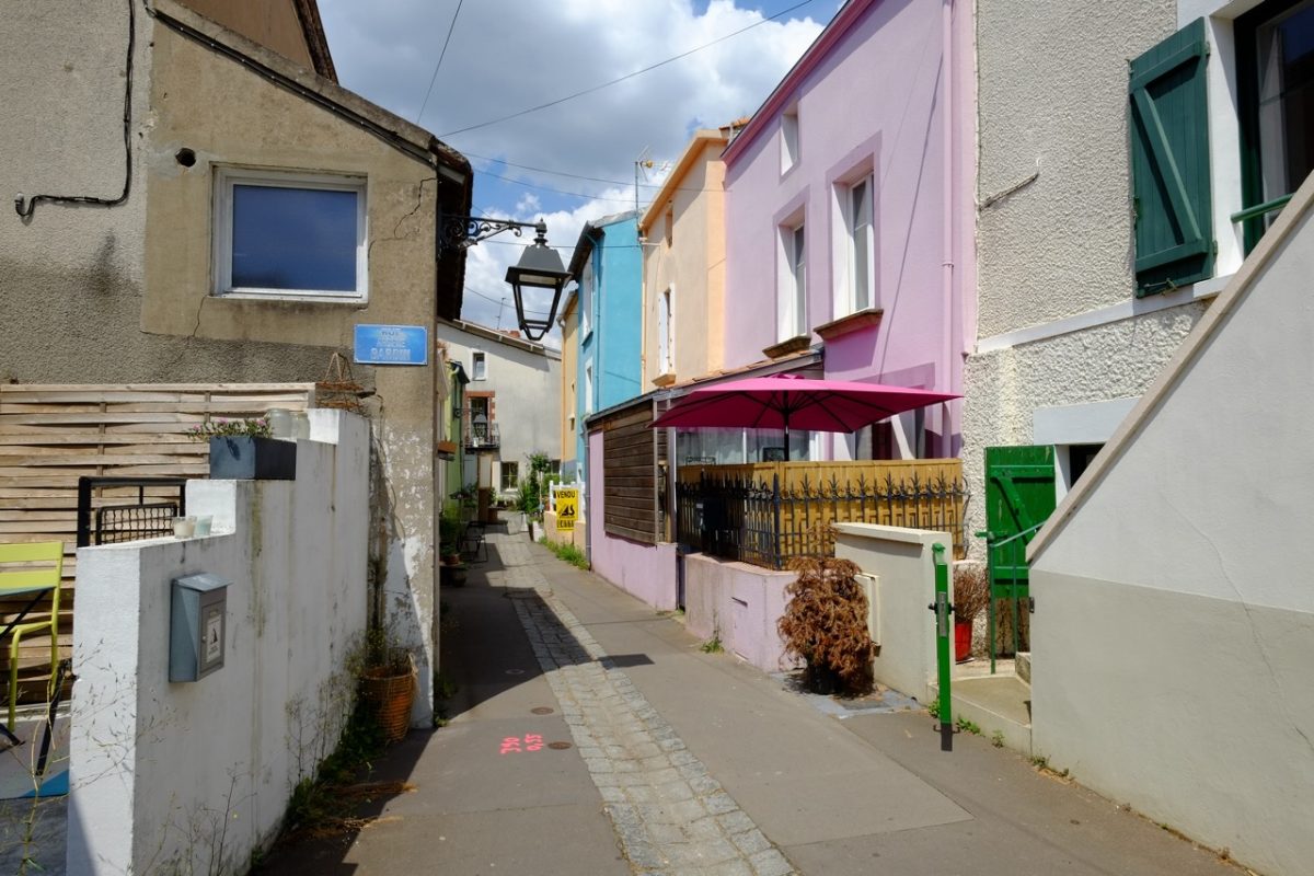 Une petite rue colorée de Trentemoult