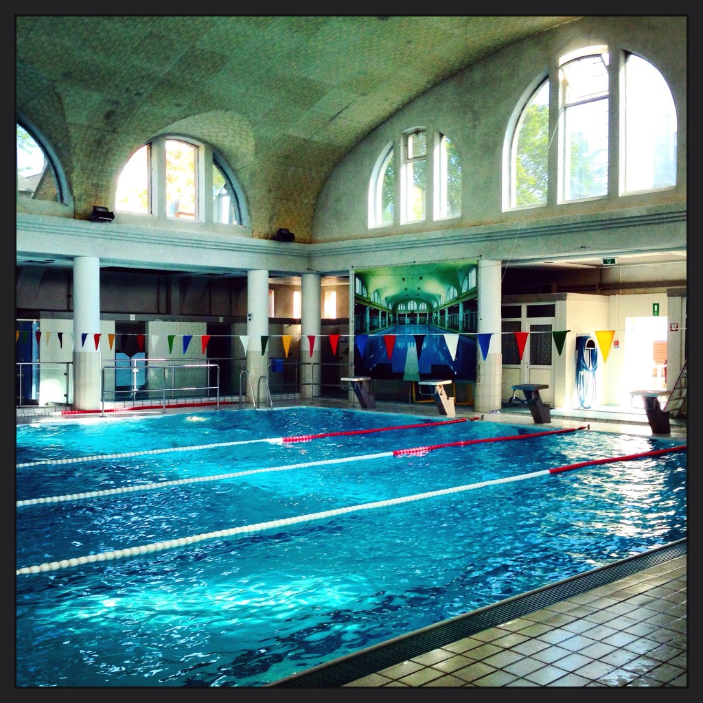 Une des plus anciennes piscines de Belgique est à Bruges. Elle date de 1928.