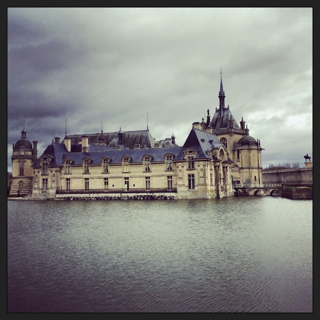 Le château de Chantilly.