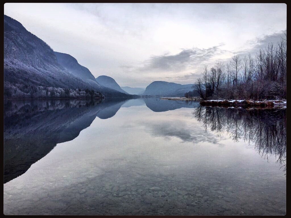 Le lac de Bohinj  vu depuis le petit village d'Ukanc