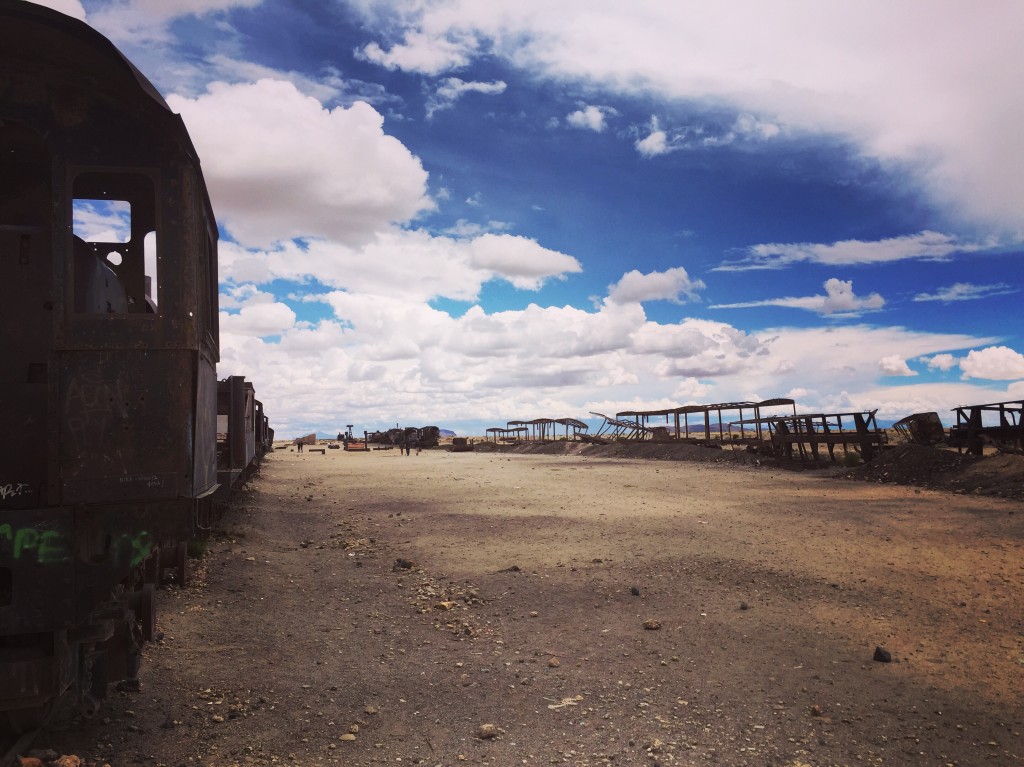 Ils ont charié les ressources de la terre, aujourd'hui ces locomotives ont été abandonnées quelques part dans le sud de la Bolivie 