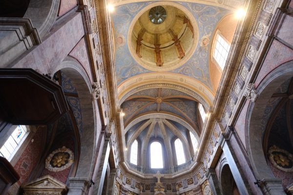 Les beaux plafonds de l'église Saint-Vincent-de-Paul