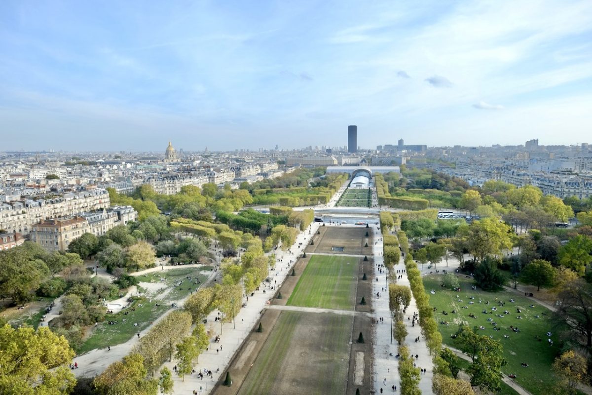 La vue du Champs de Mars depuis la tour Eiffel