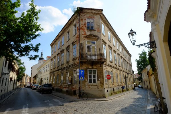 Dans les ruelles pavées de Zagreb