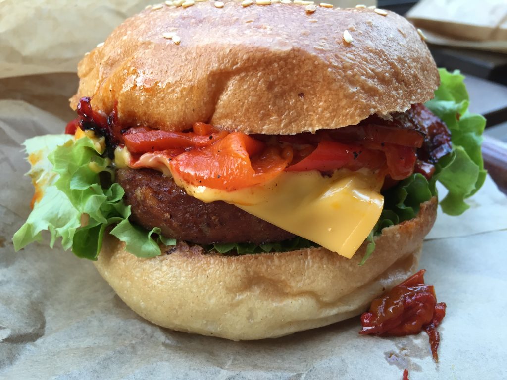 Burger basque, chez EastSideBurgers, le meilleur burger de Paris