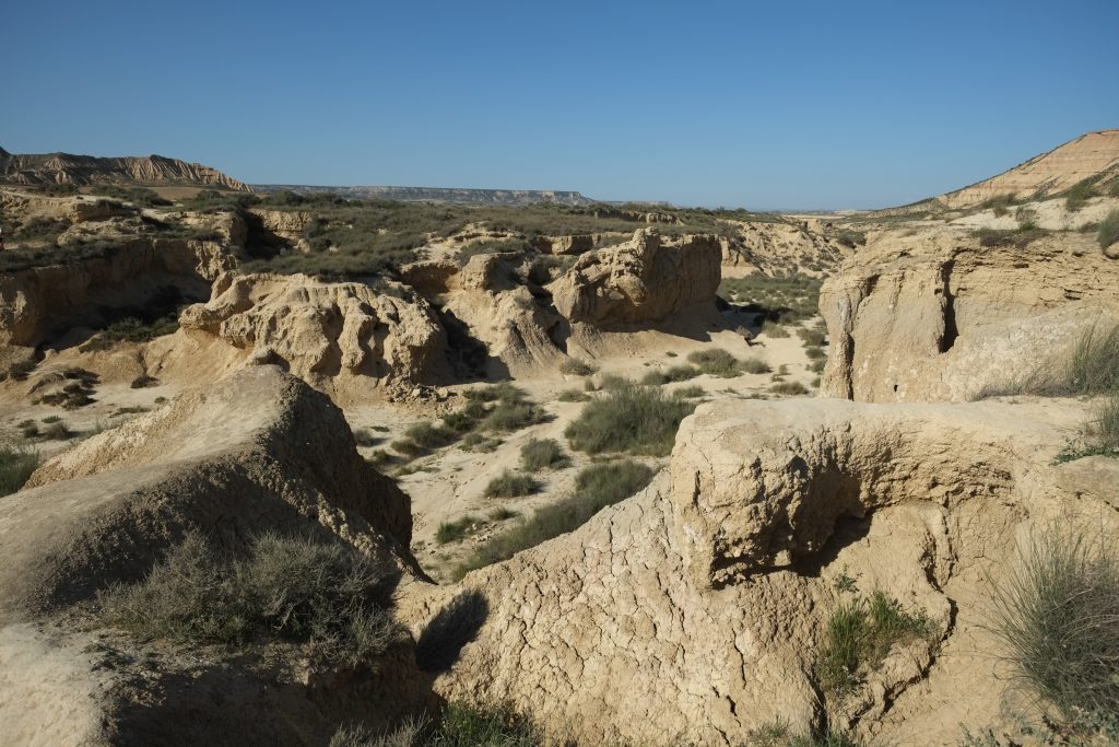 Un désert de pierres au milieu de la Navarre en Espagne