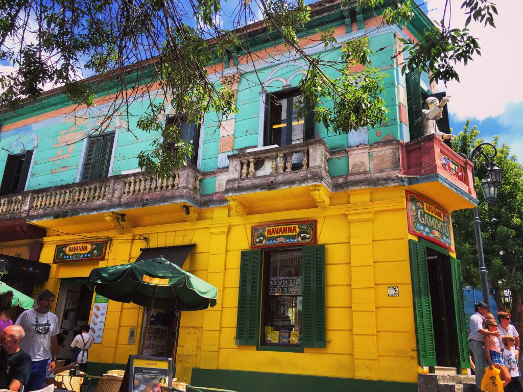 la boca, l'une des villes les plus colorées du monde