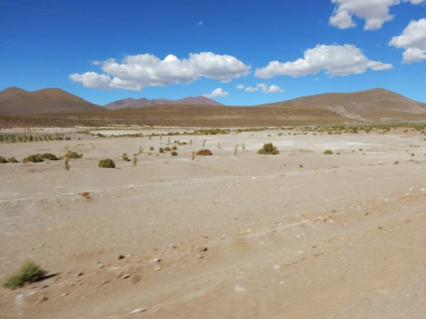 Vue imprenable sur les hauts plateaux andins de la Bolivie