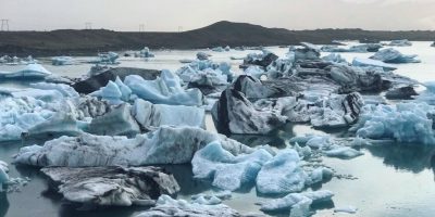 Le lac glaciaire de Jokulsarlon en Islande
