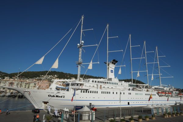 Club Med 2, l'un des plus grands voiliers du monde