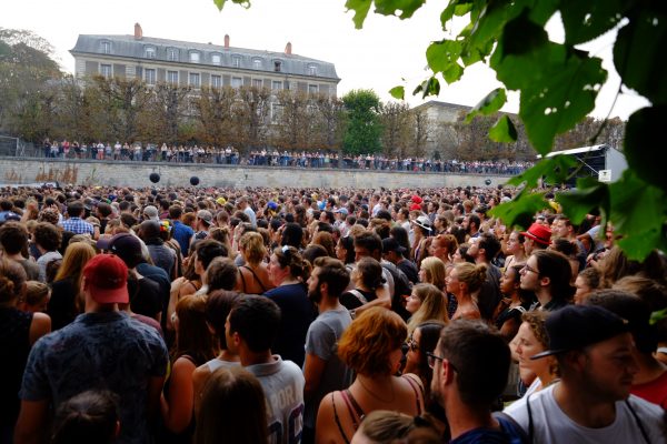 Rock en Seine, la foule est présente sur la scène du bosquet