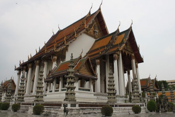 Le temple de Wat Suthat à Bangkok