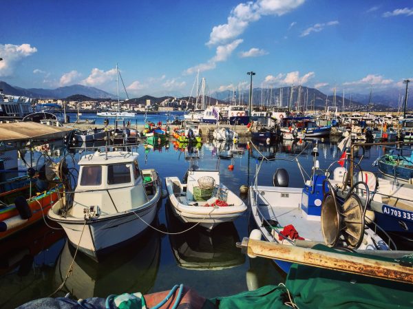 Le port de pêcheurs à Ajaccio