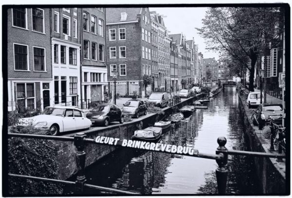 Une DS à Amsterdam l'un des symboles des années 70