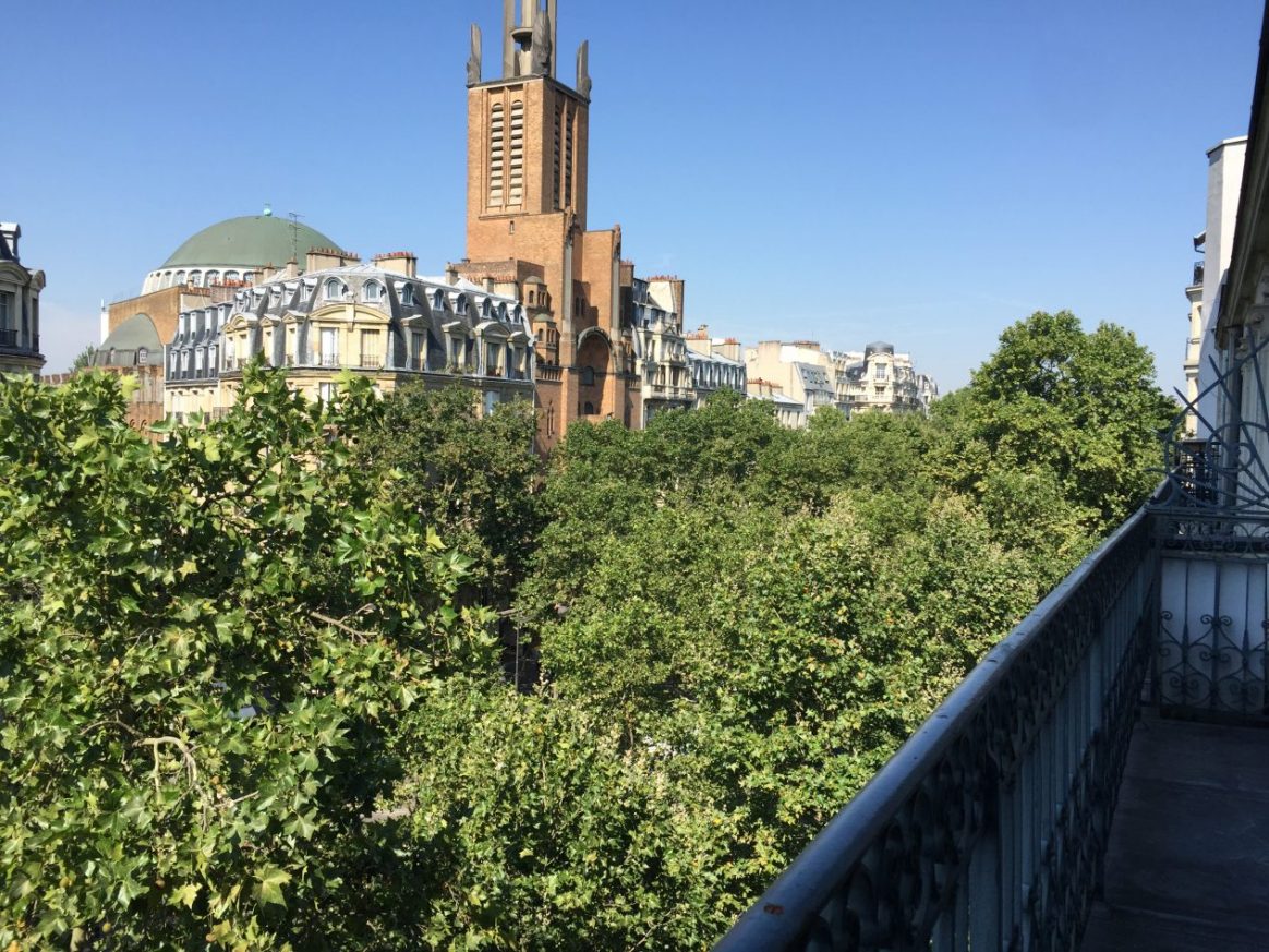 Une église insolite à Paris