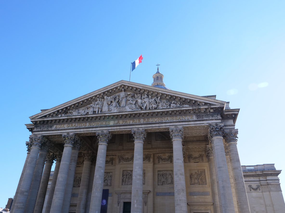 Le Panthéon et sa place éponyme l'un des plus beaux endroits de Paris
