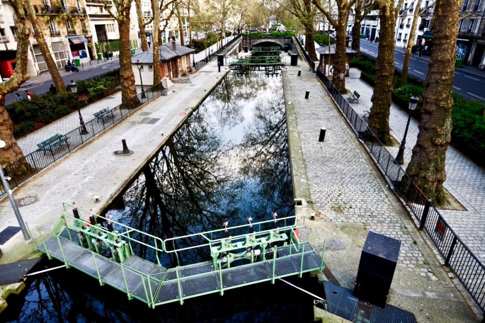 Le canal Saint-Martin en plein coeur de Paris