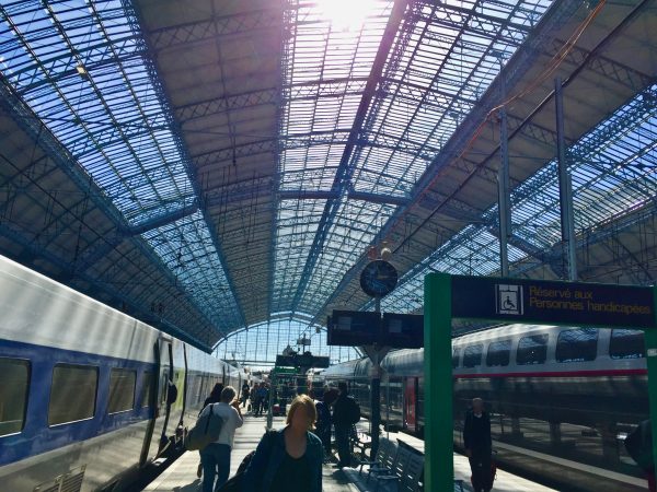 L'immense verrière de la gare de Bordeaux