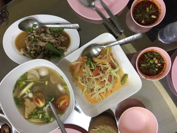 Un restaurant qui ne paye pas de mine à Bangkok
