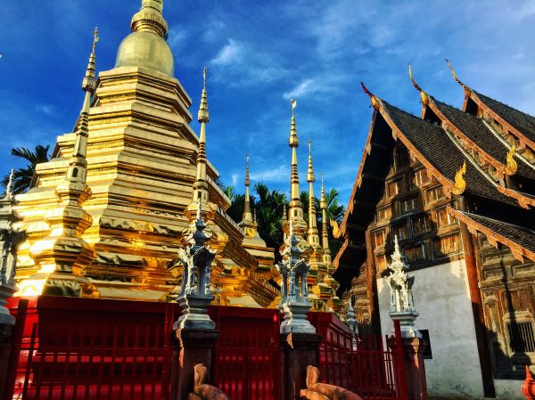 Le Stuppa du temple de Pan Tao à Chiang Mai
