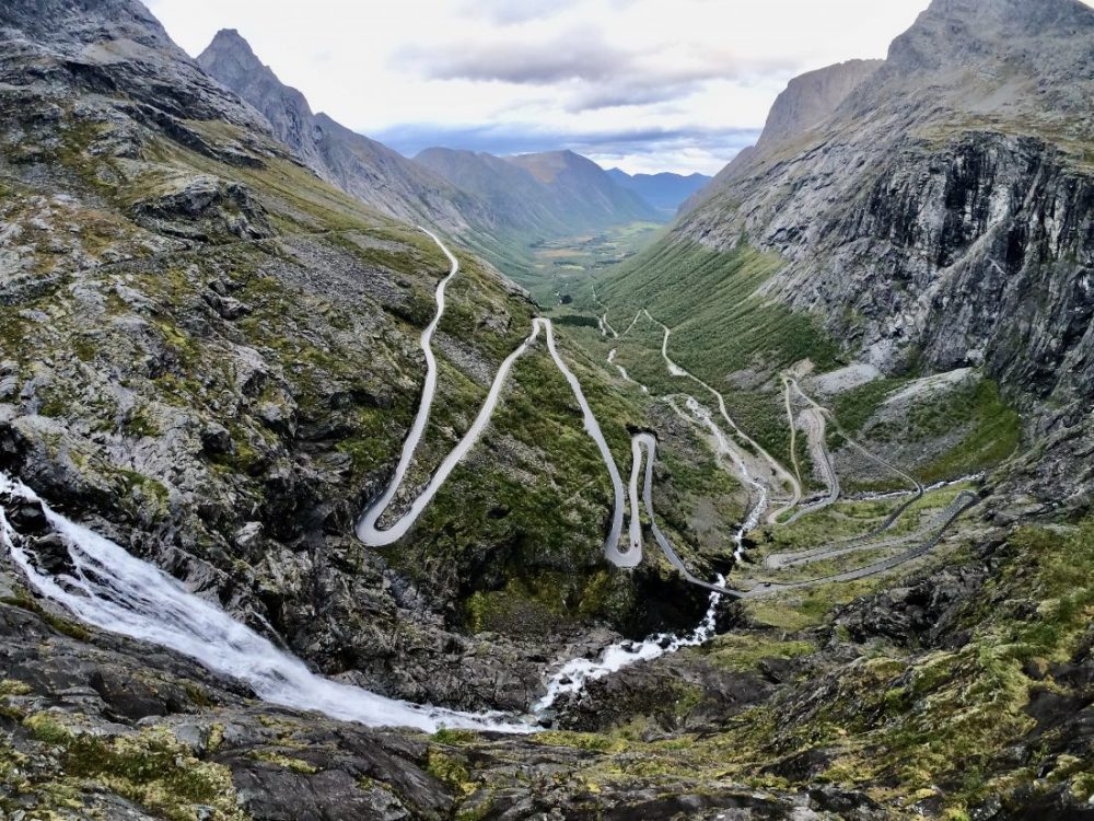 Trollstigen, la plus belle route de Norvège dans le conté de More og Romsdal
