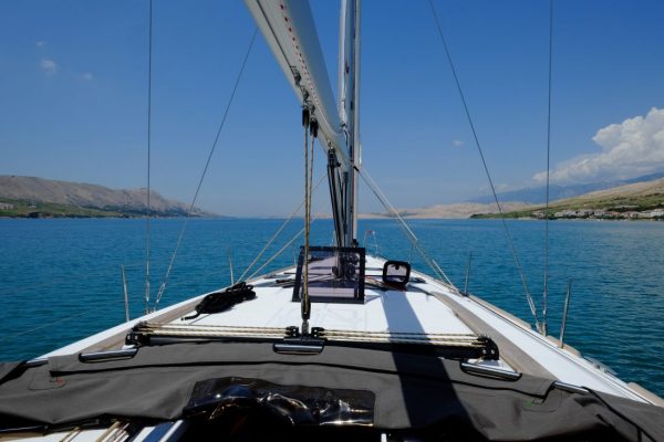 A bord d'un Dufour 460, île de Pas en Croatie