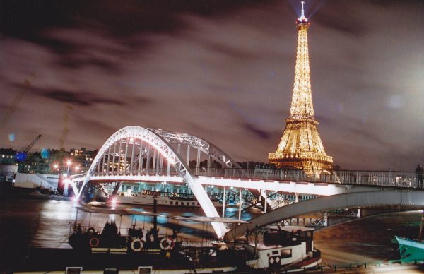 Escale à Paris et une découverte de la capitale de nuit