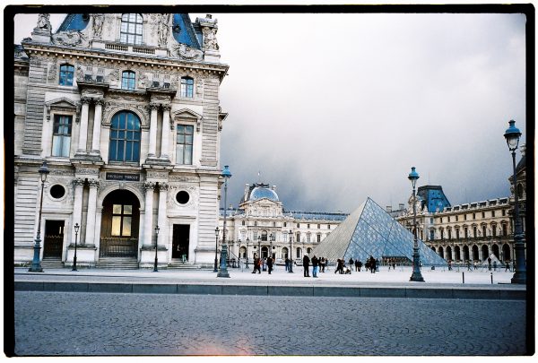 Escale à Paris pour admirer le musée du Louvre