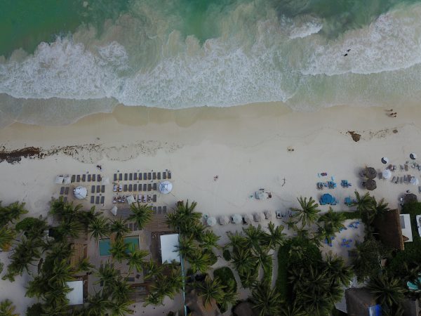 La plage à Tulum l'une des plus belles plages du Mexique