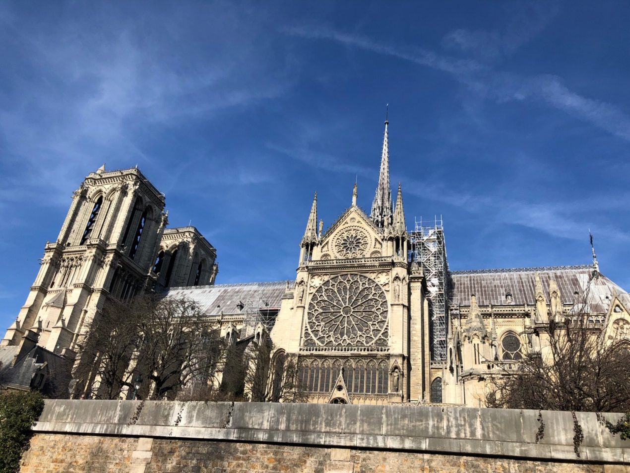 Notre Dame de Paris l'un des plus beaux monuments de Paris