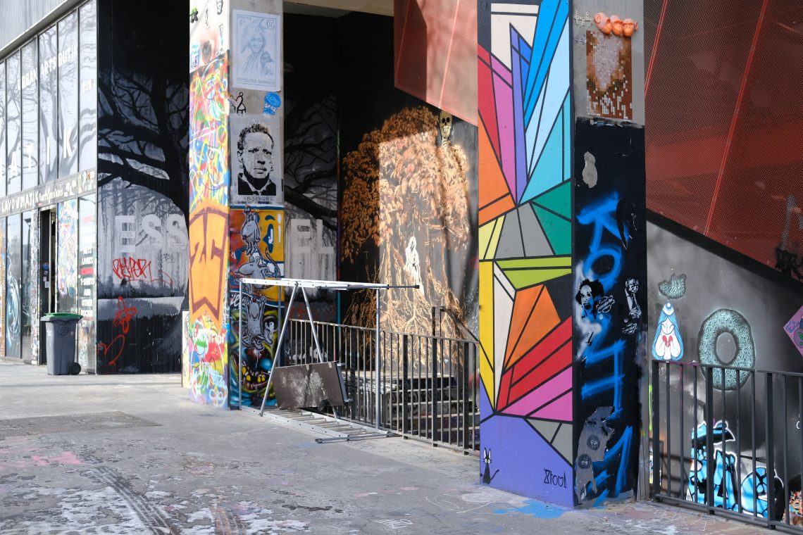 Dans un tout nouveau quartier se trouve le Lavomatik un des hauts lieux du street art à Paris