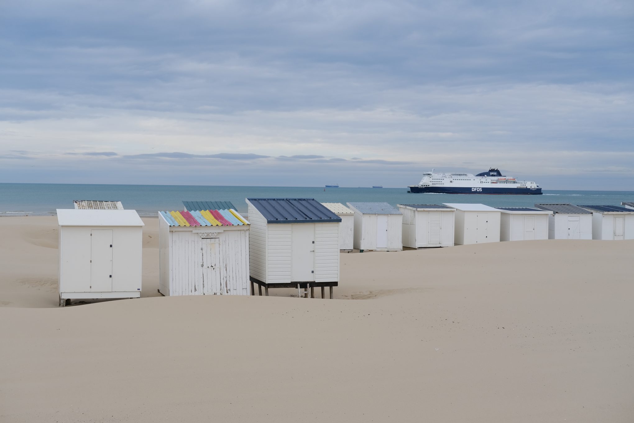Les petites cabanes de plages de Calais