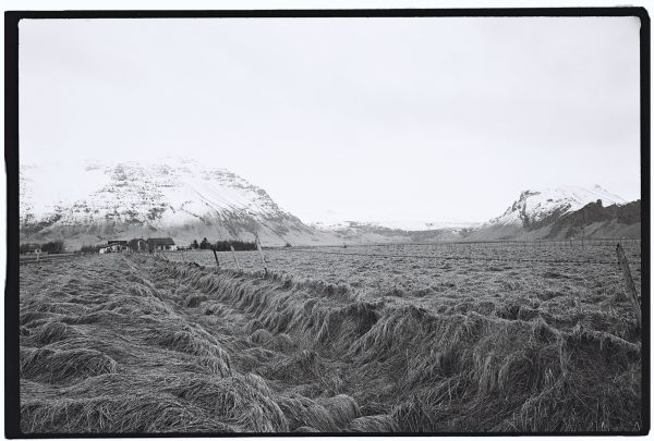 The huge fields in Iceland with some amazing mountains, photo Yann Vernerie, leica M6