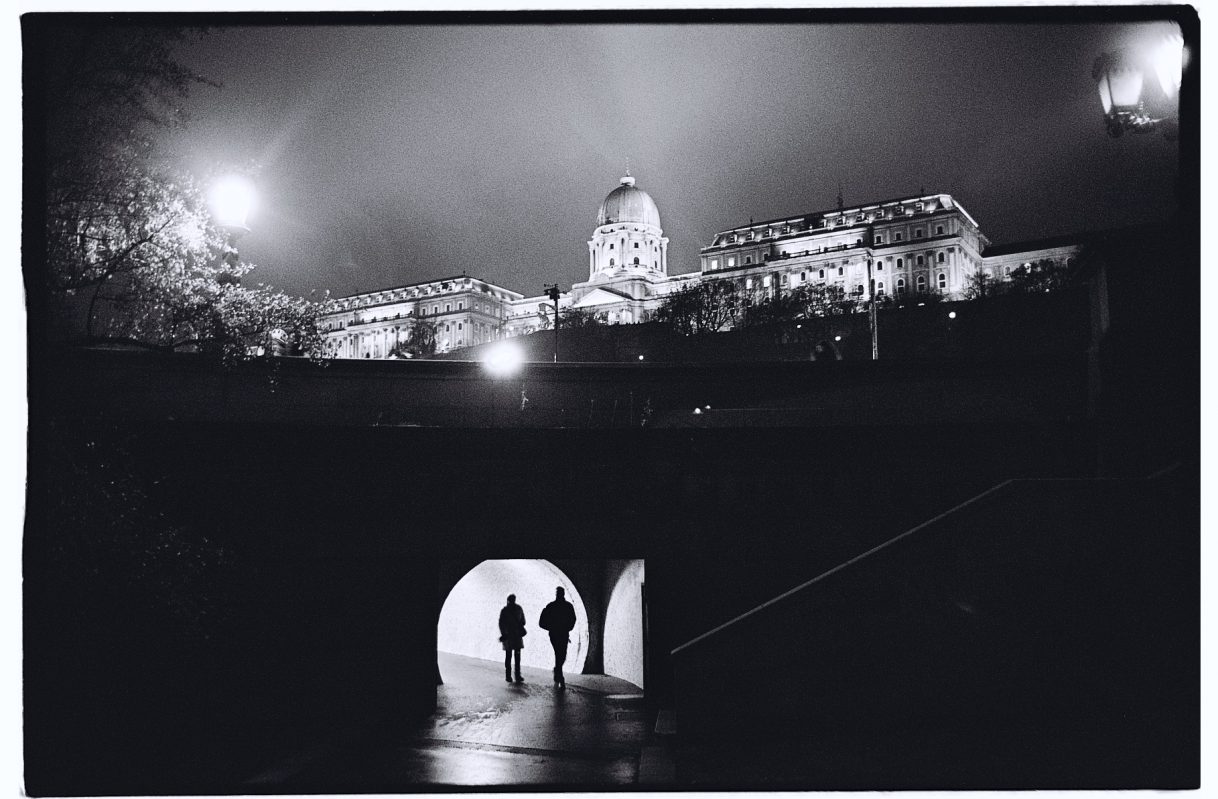 Budapest la nuit en automne