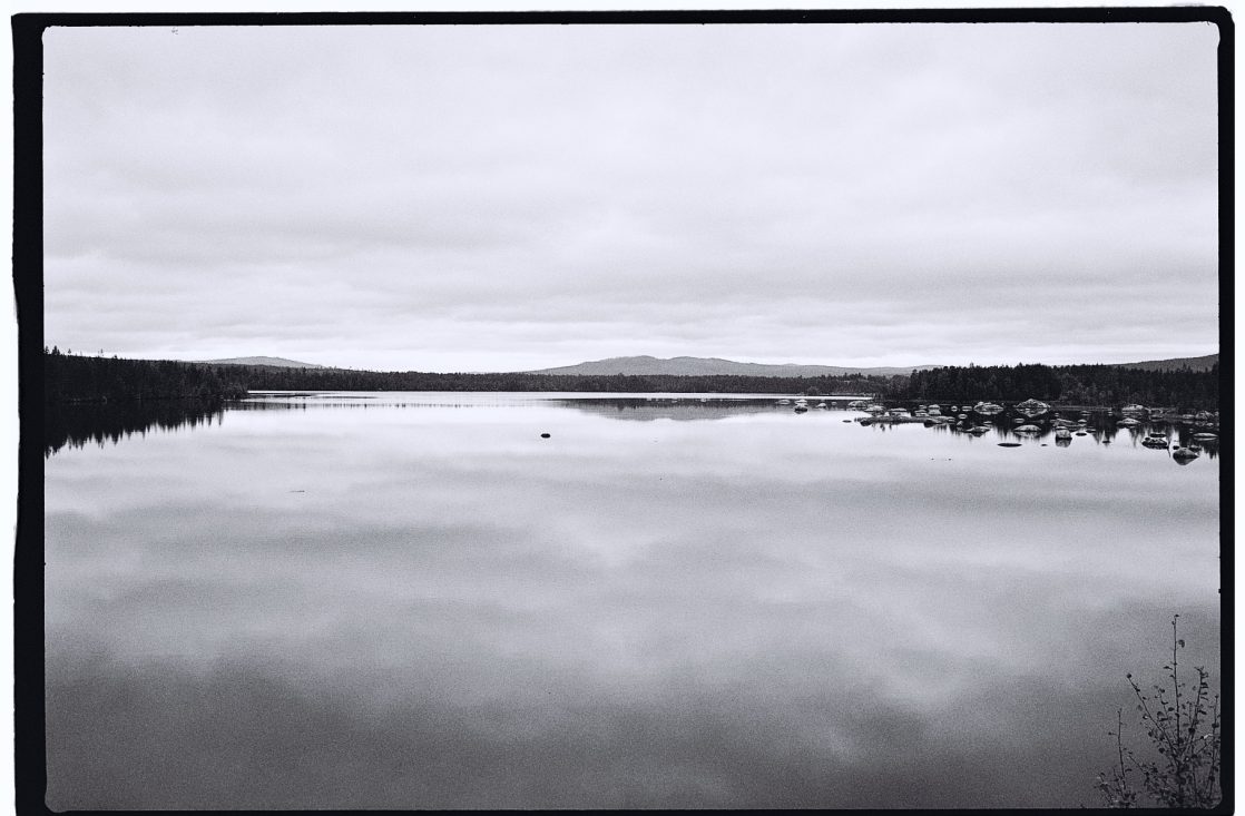 Les lacs de Suède sont de véritables miroirs d'eau