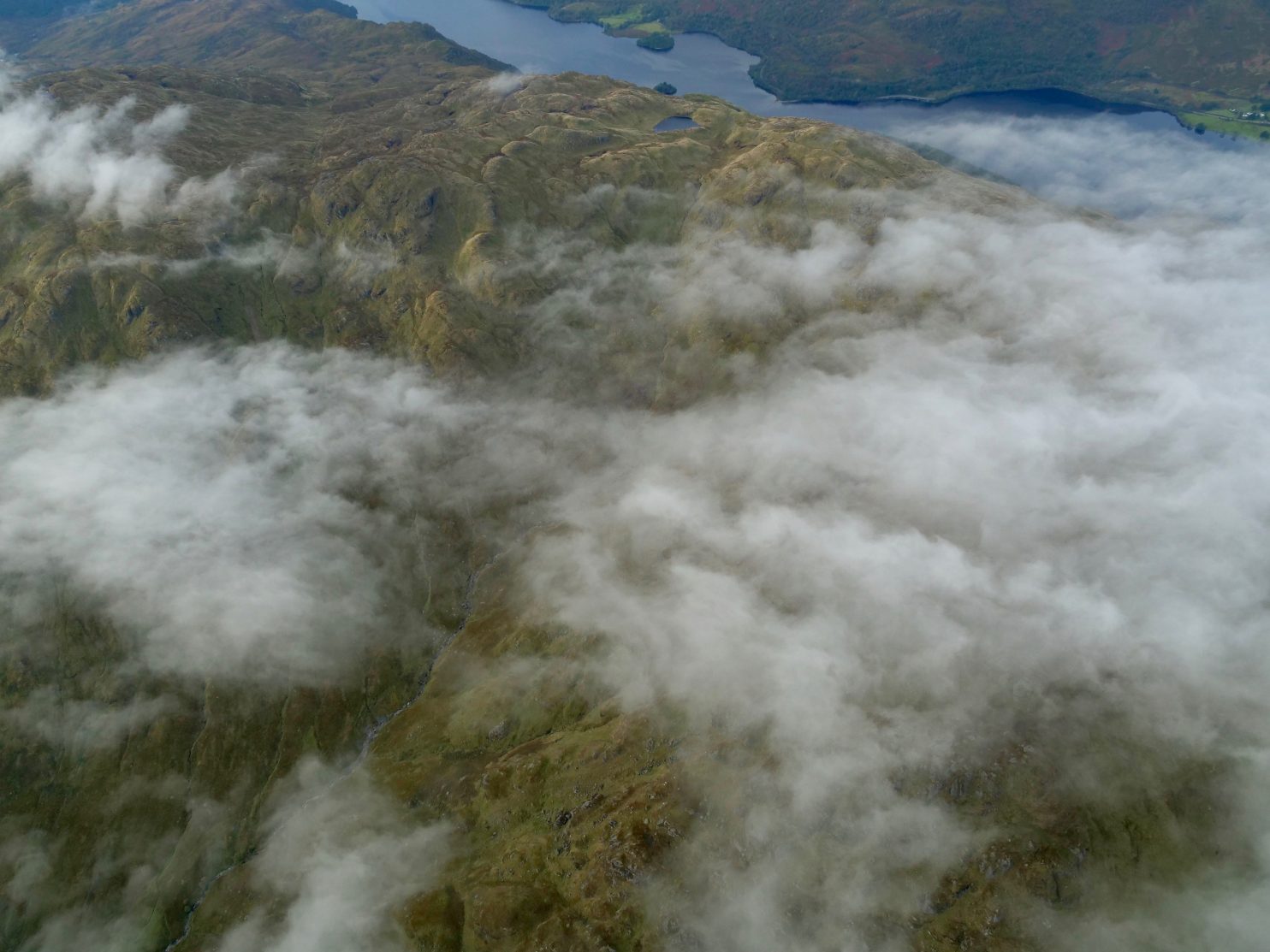 Les nuages des Highlands dans le Nord de la Grande Bretagne