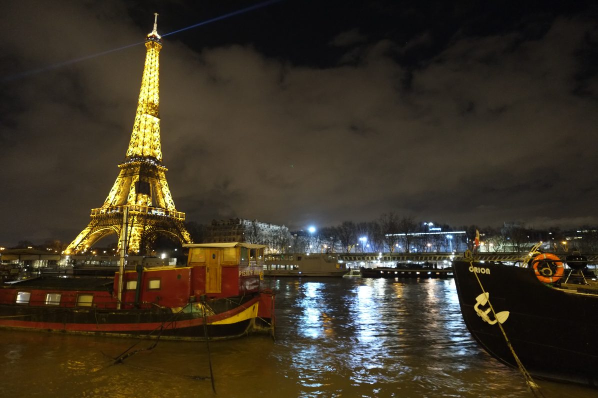 La tour Eiffel et la Seine