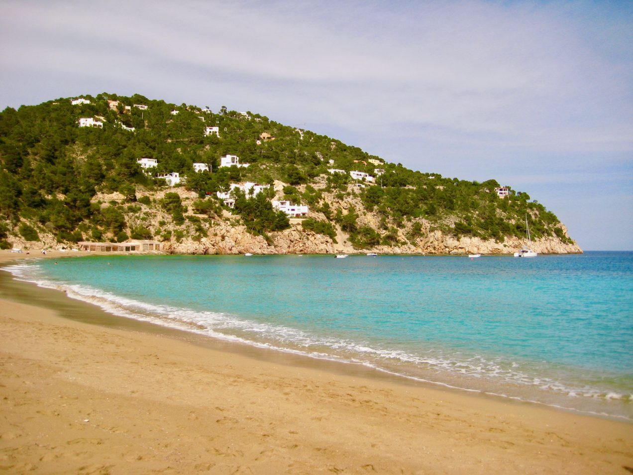 L'une des jolies baies de l'ouest d'Ibiza